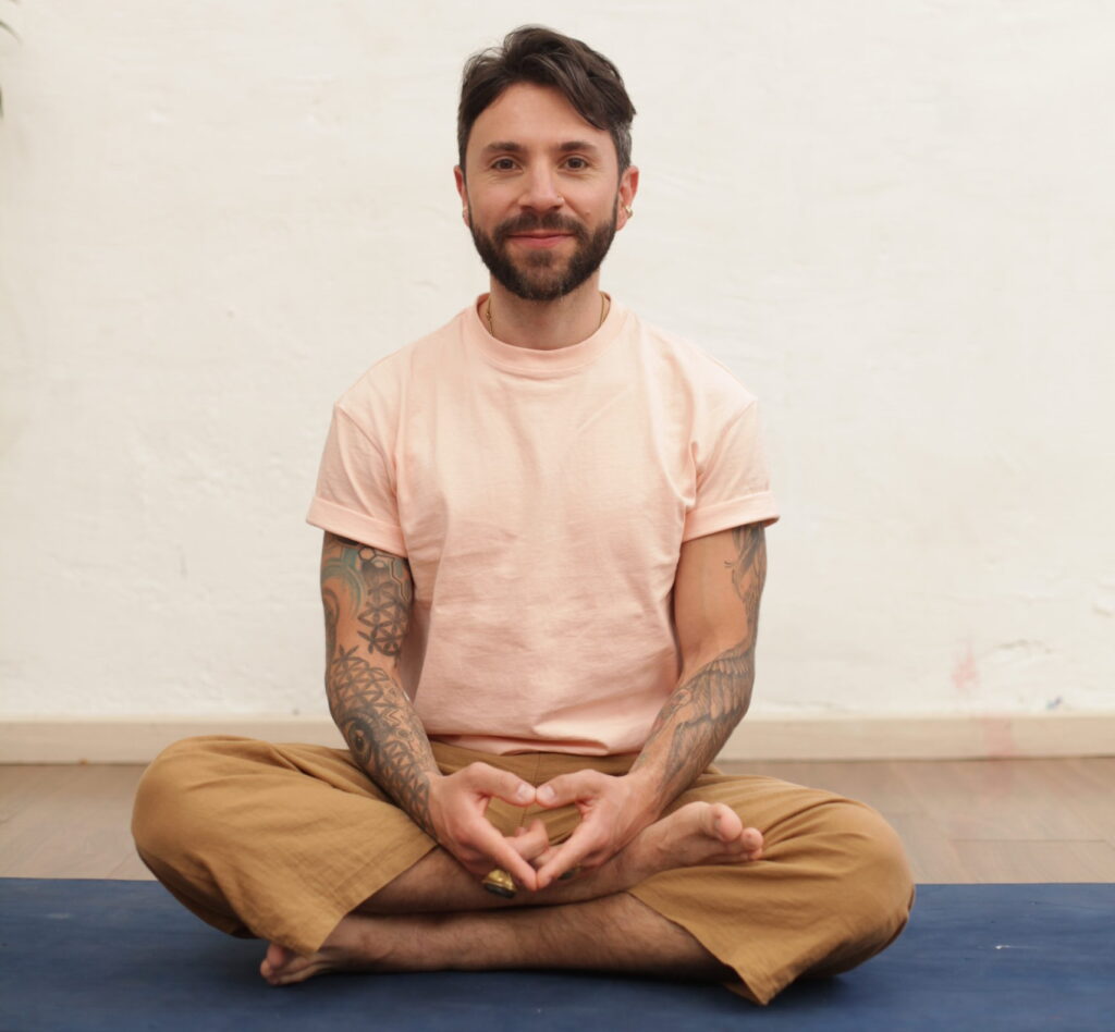 Santiago - Home Sweet Yoga Club de Meditación